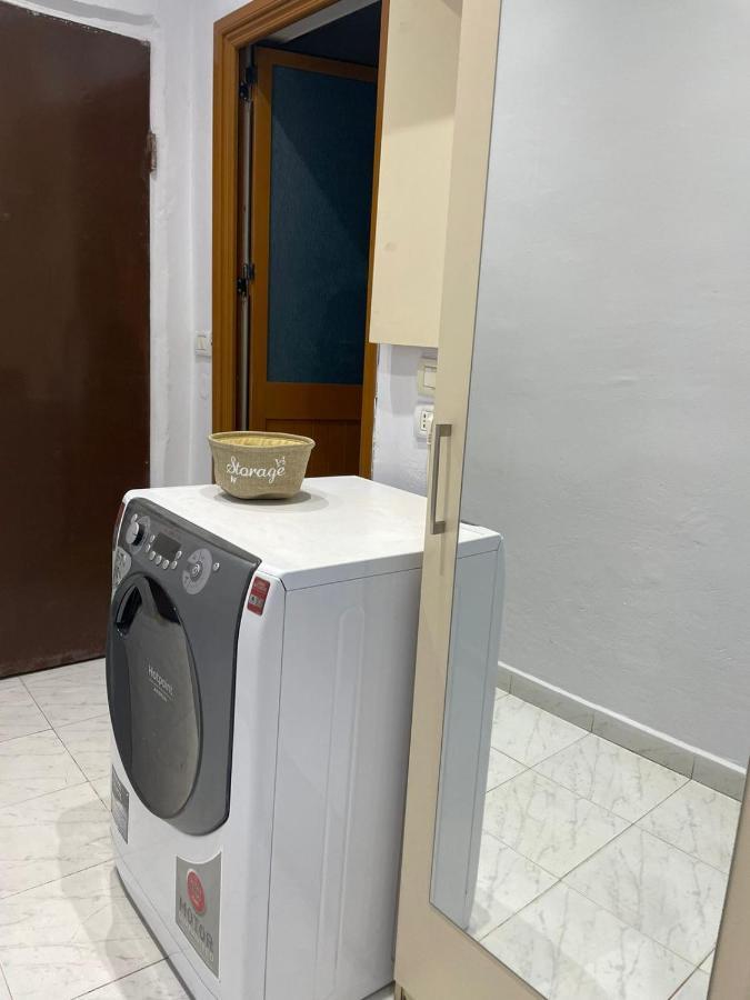 E&B Cosy Apartment Tirana Bagian luar foto